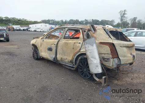 2019 Cadillac Xt5 Luxury z USA, uszkodzony, nr VIN 1GYKNDRS6KZ144022